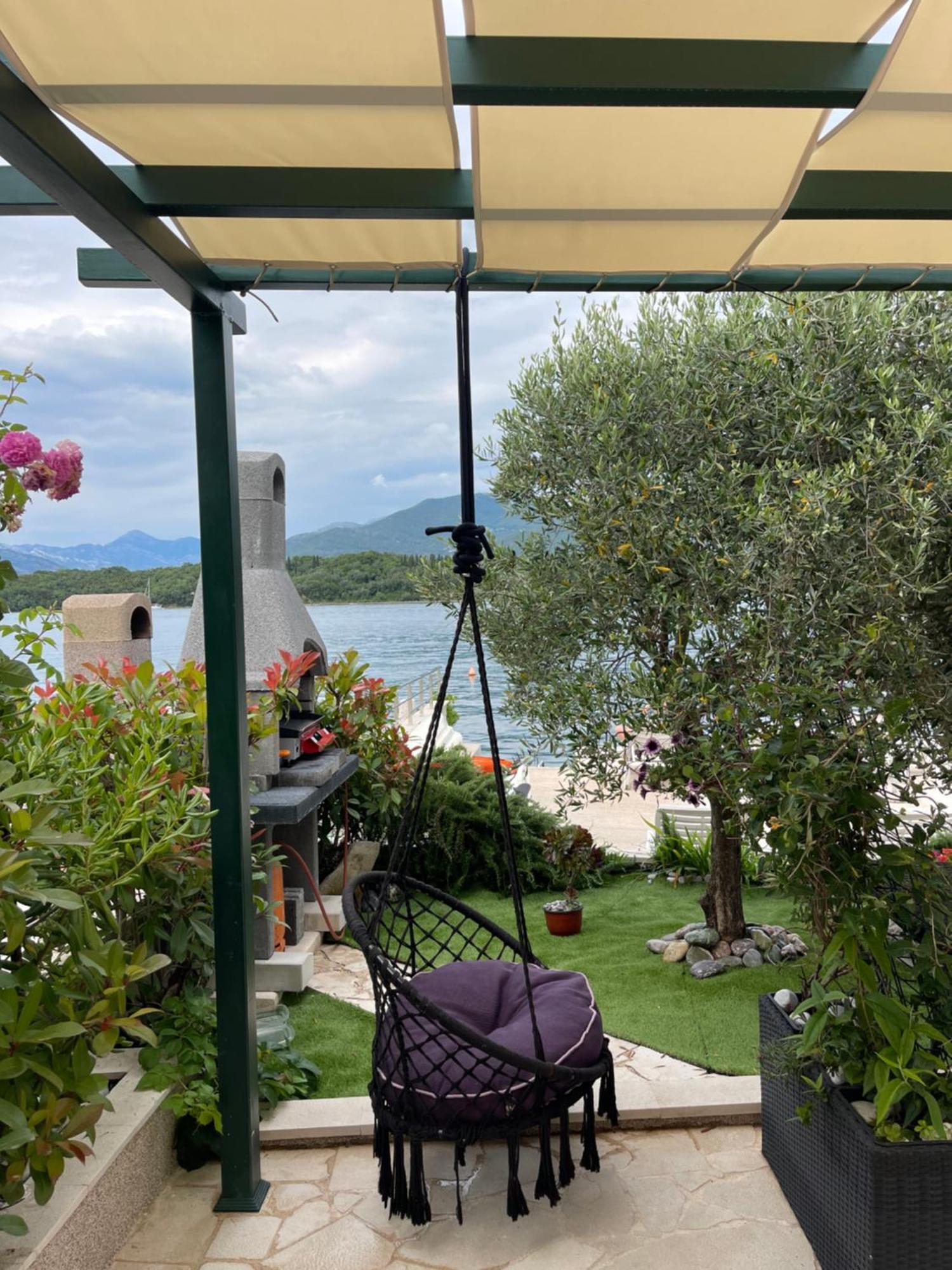 Apartmani Mia Tivat Eksteriør billede